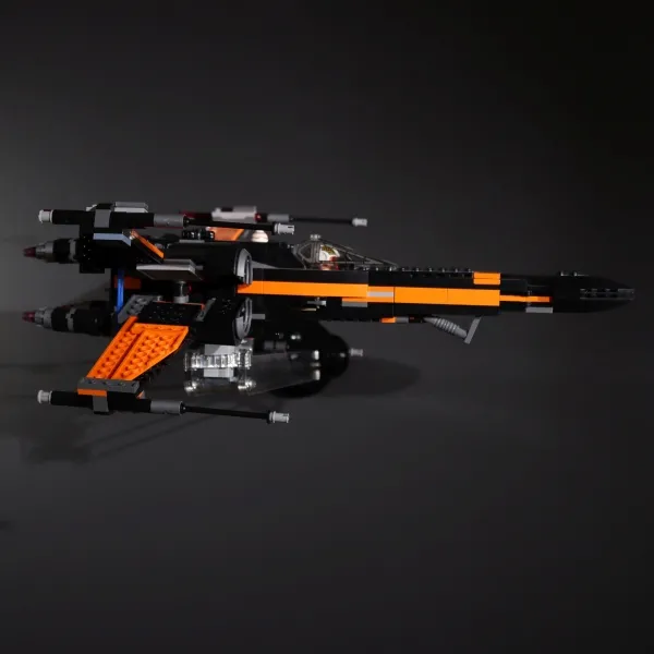 SpaceWing® W3 aus Plexiglas für eure LEGO Modelle Tiefe: 25,0 cm