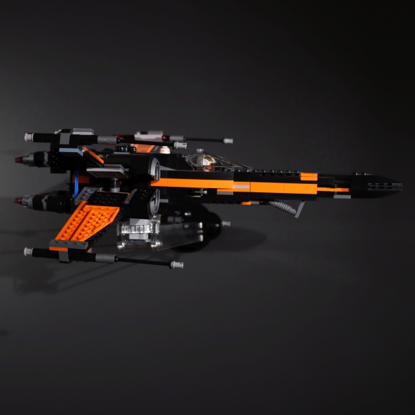 SpaceWing® W4 aus Plexiglas für eure LEGO Modelle  Tiefe: 30,0 cm