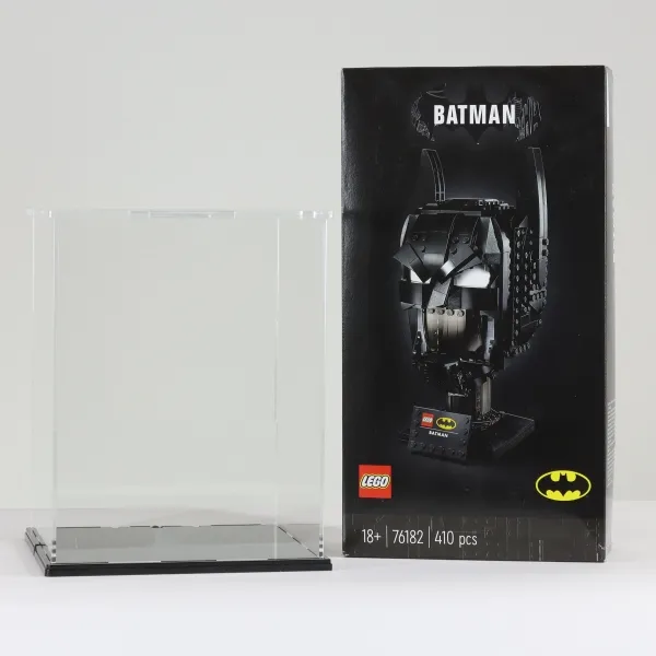 FiguBundle Vitrine + LEGO® Batman™ Helm 76182