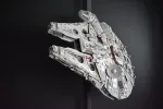 FalconHolder® die Halterung für deinen LEGO Millennium Falcon Star Wars Set 75192